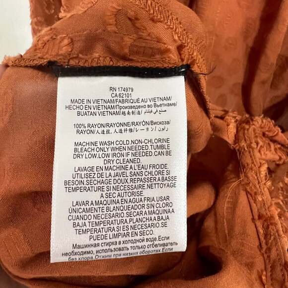 BCBGMaxAzria Pleated Shoulder Wrap Ruffled Top Blouse Size Medium - Picture 11 of 11